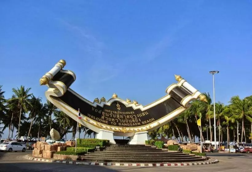 Hotelli Oyo 1152 Hongpak Mint