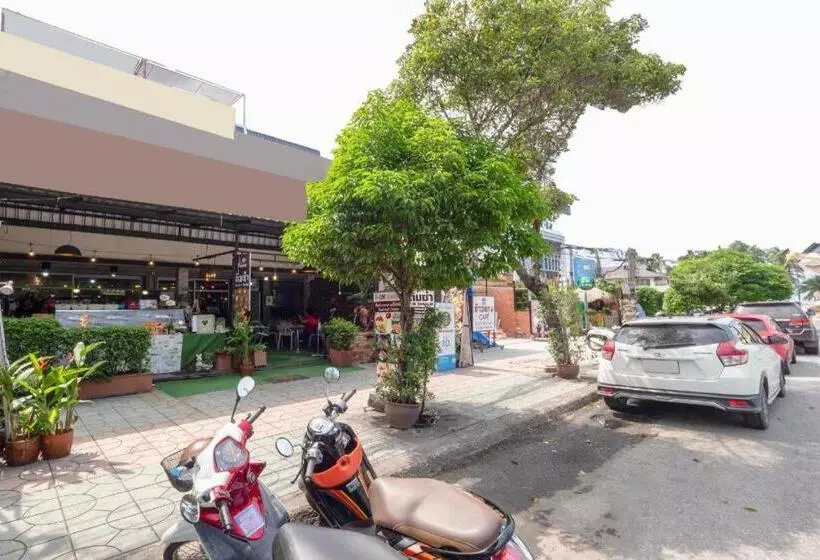 Hotelli Oyo 1152 Hongpak Mint