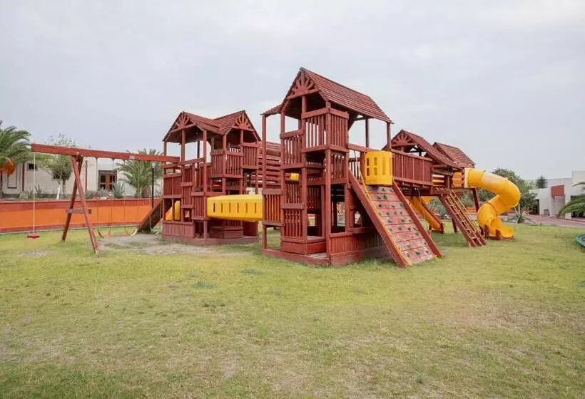 Hotelli Termas De San Joaquin