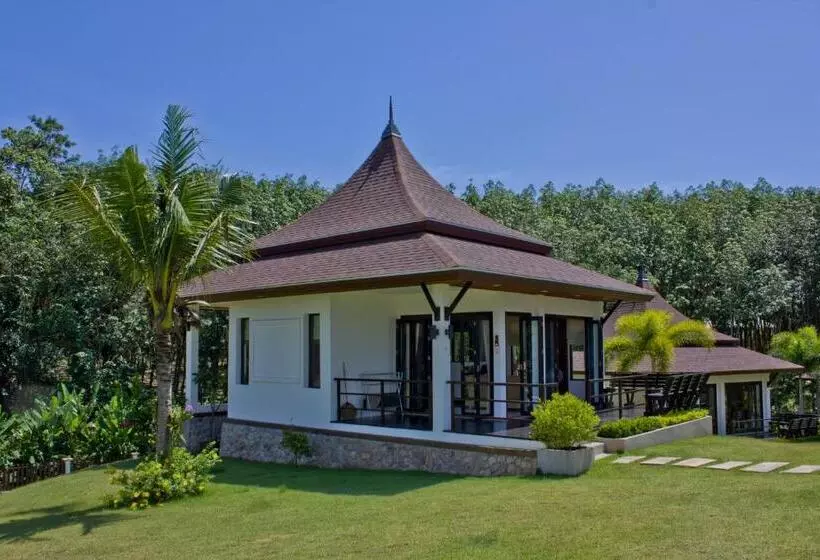 Leelawadee Garden Resort