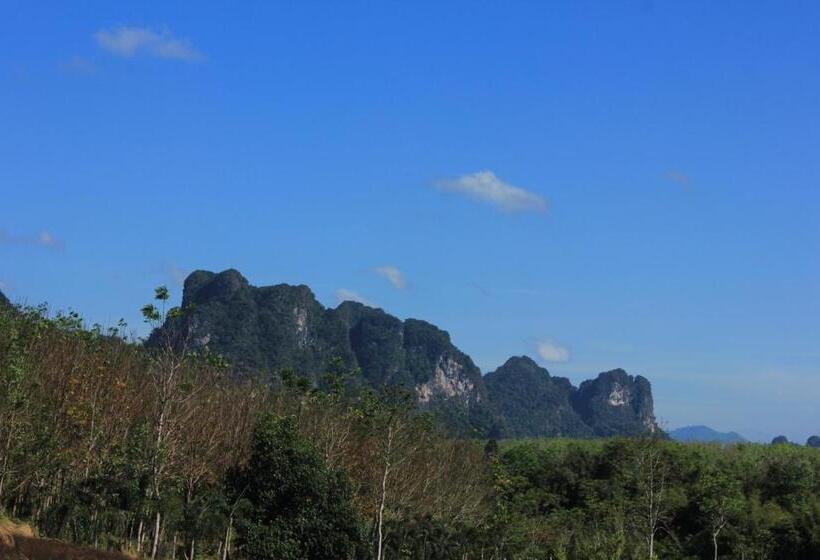 Leelawadee Garden Resort