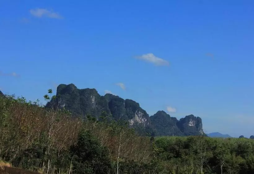 Leelawadee Garden Resort