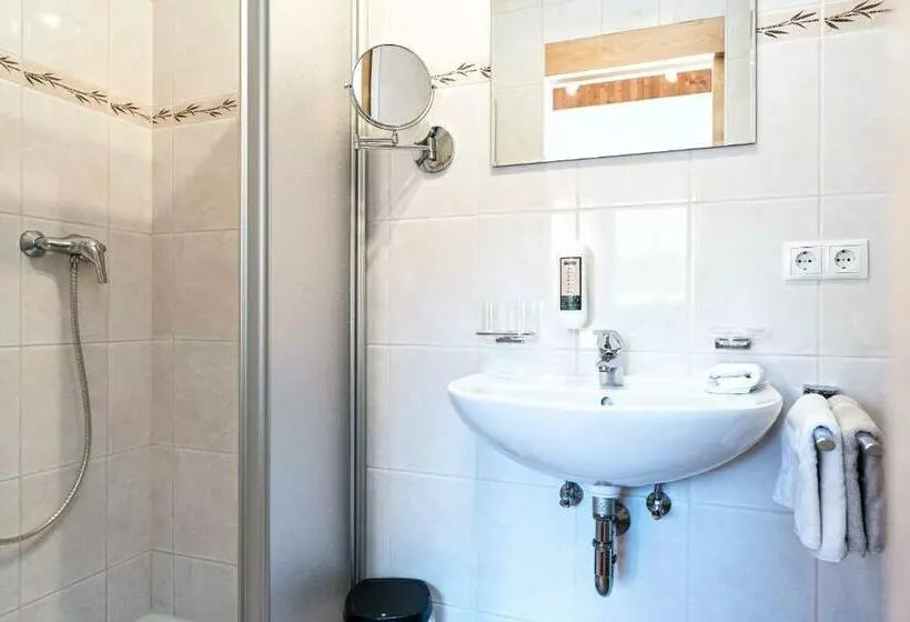 ペンション Apart Garni Astrada