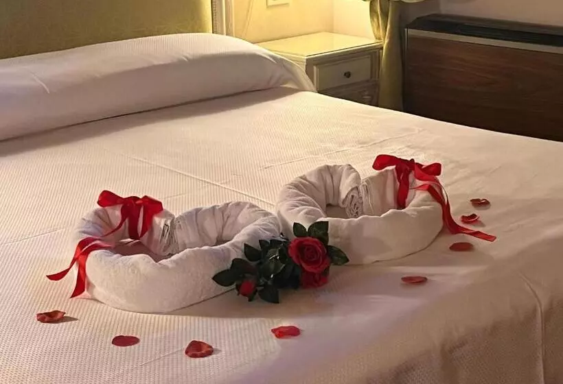 Majatalo Resort La Mola