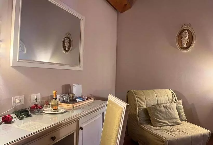 Majatalo Resort La Mola