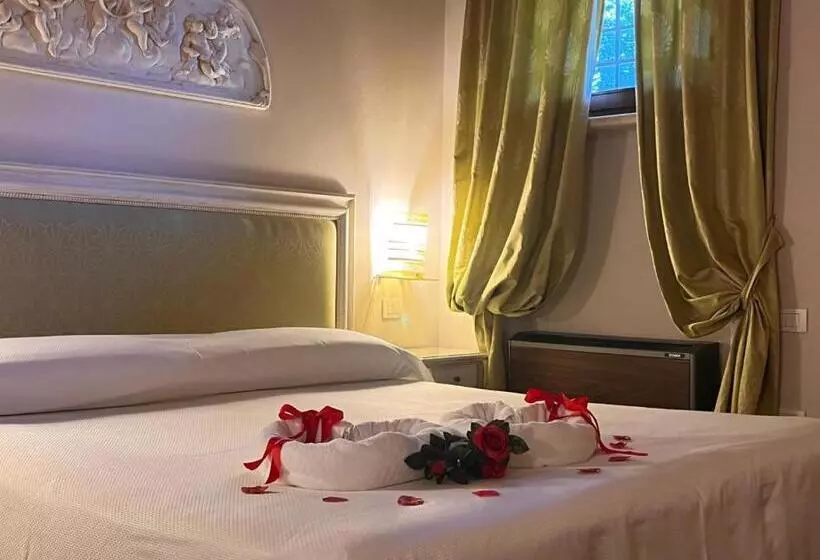 Majatalo Resort La Mola