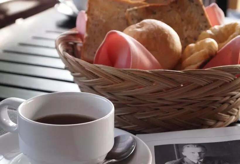 Racha Kiri Resort & Spa, Khanom