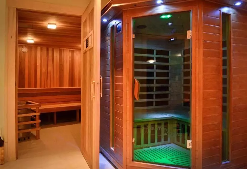 Lomakeskus Tyax Lodge & Heliskiing