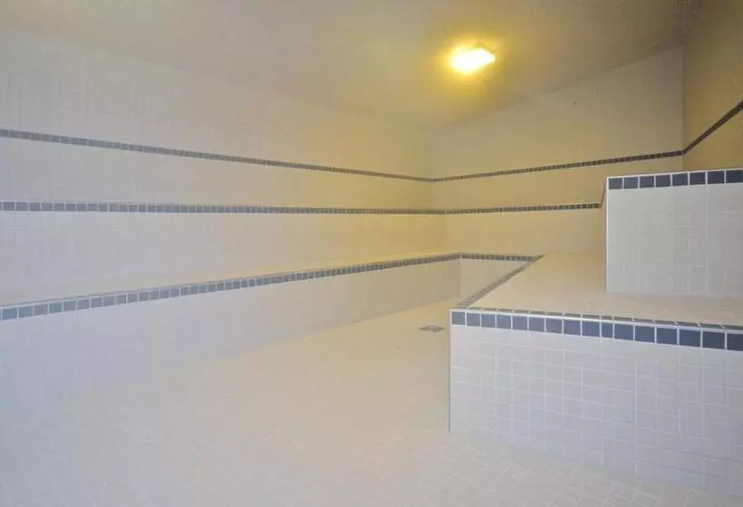 Lomakeskus Tyax Lodge & Heliskiing