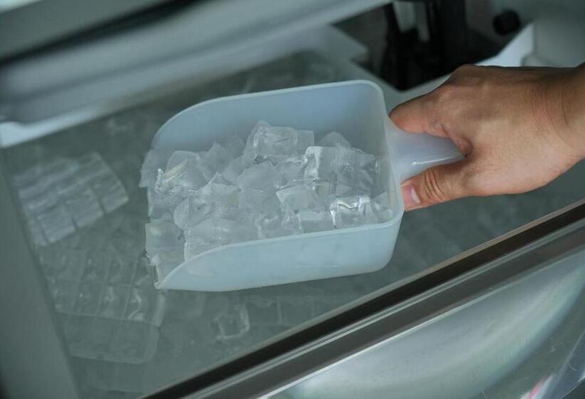 Go! Hotel Ban Chang At Robinson Lifestyle Ban Chang