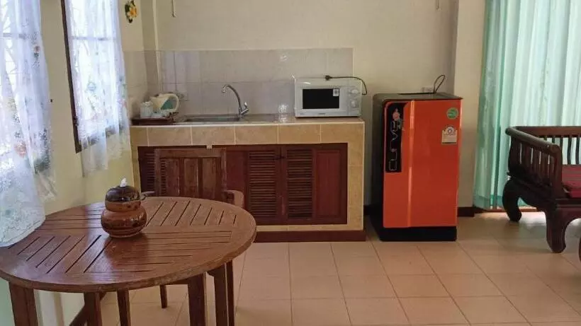 Hotelli Baan Suan Villas Resort