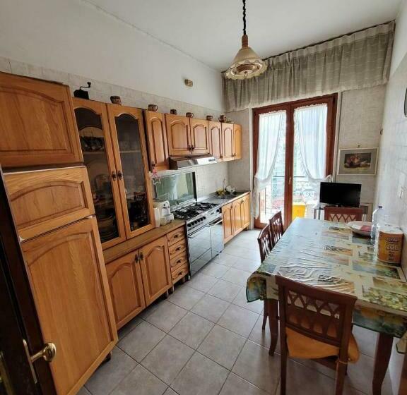 Pension (Hôtel basse catégorie) Avellino Casa Centralissima
