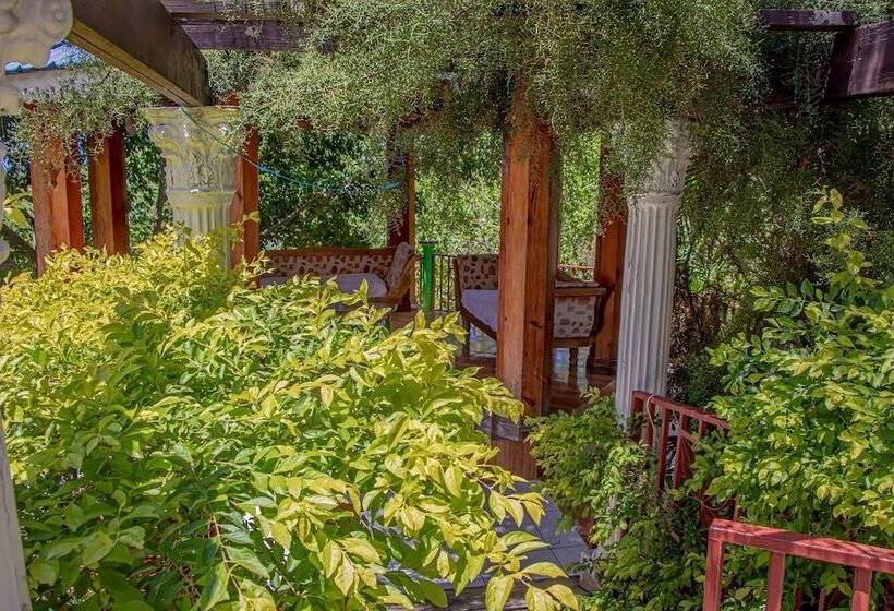 پانسیون Kassion Corner