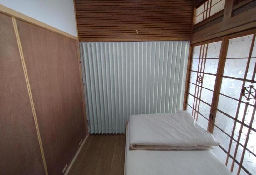 Vandrarhem Guesthouse Tonari