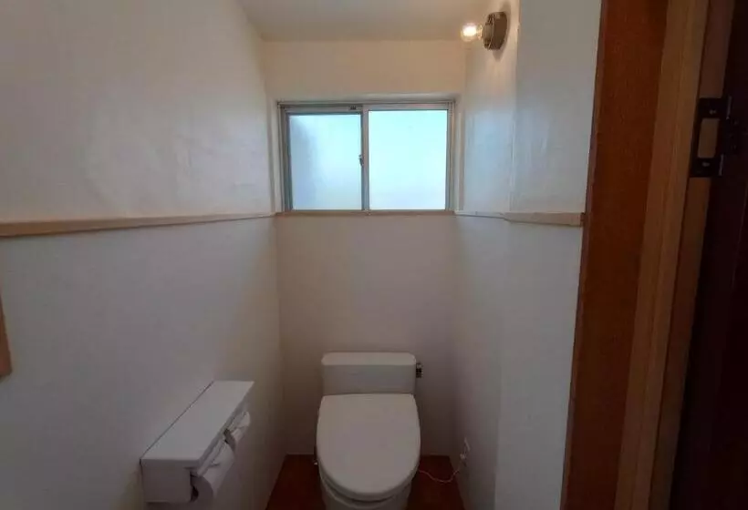 Retkeilymaja Guesthouse Tonari