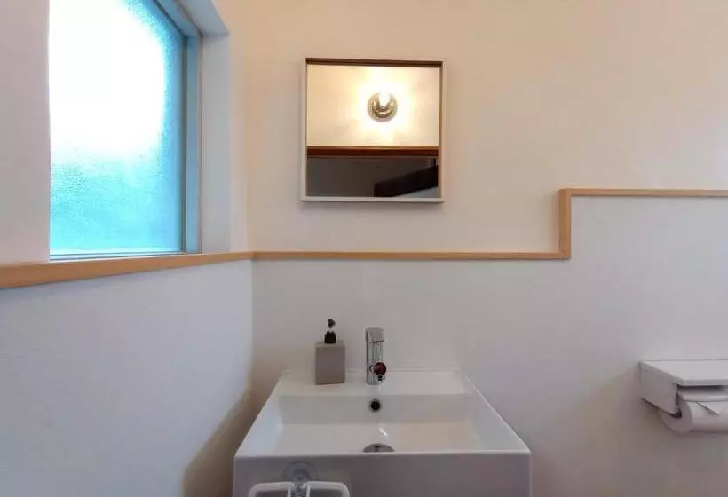 Retkeilymaja Guesthouse Tonari