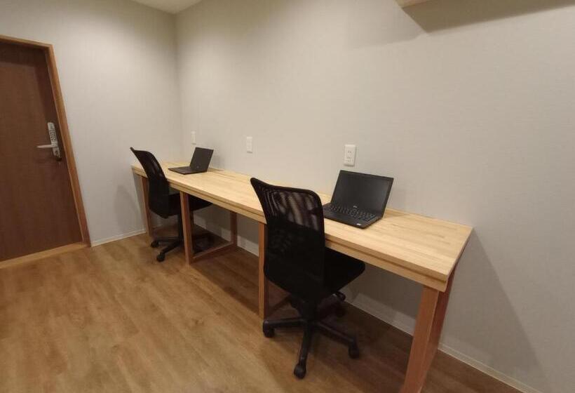 Vandrarhem Guesthouse Tonari