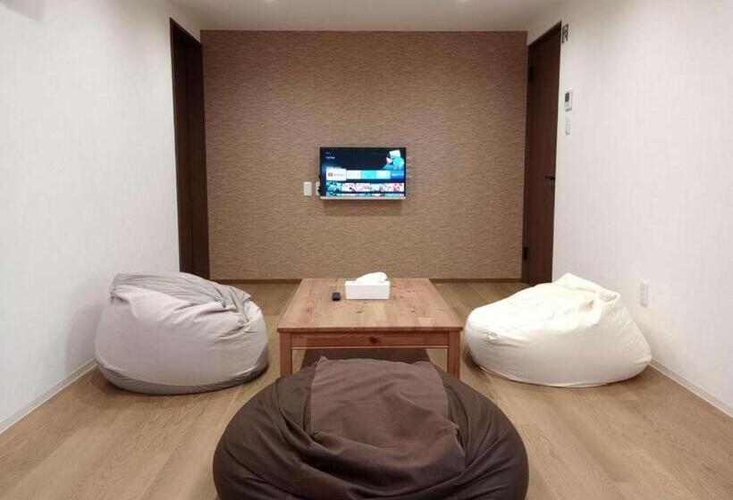 Vandrarhem Guesthouse Tonari