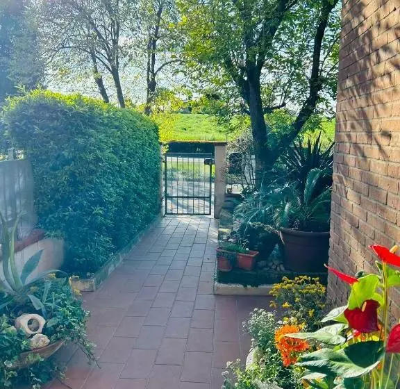 ベッドアンドブレックファースト Il Giardino Segreto