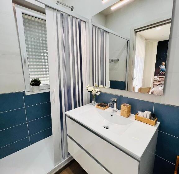 تختخواب و صبحانه Stabia Planet