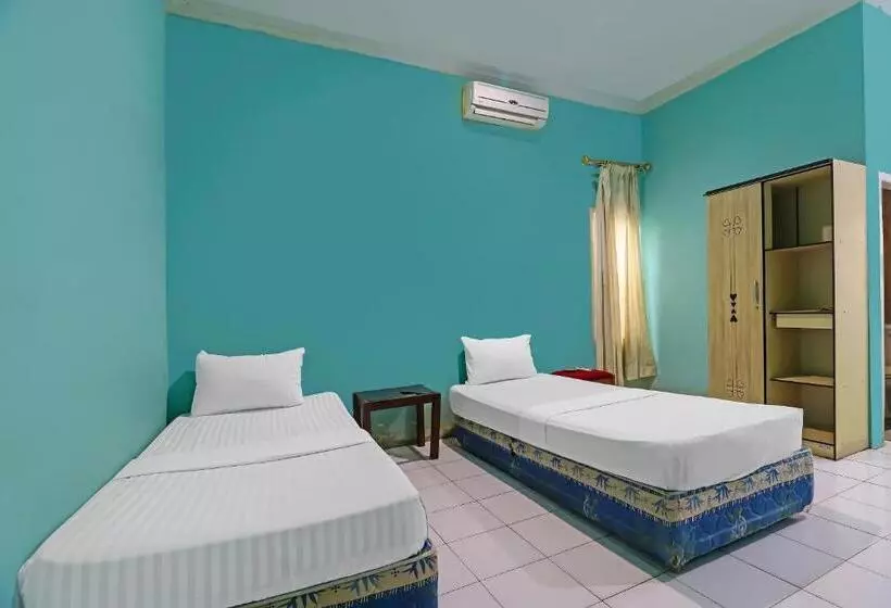 Hotelli Oyo 92484 Wisma Permata Syariah