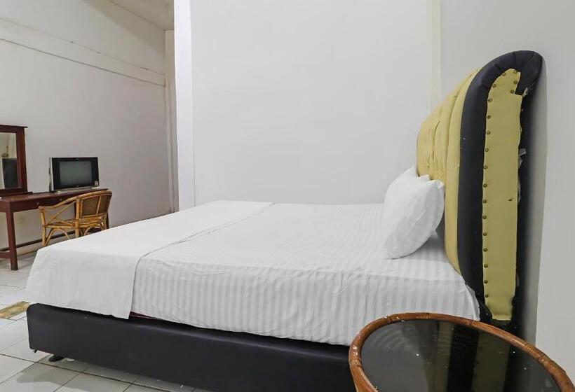 Hotel Oyo 92484 Wisma Permata Syariah