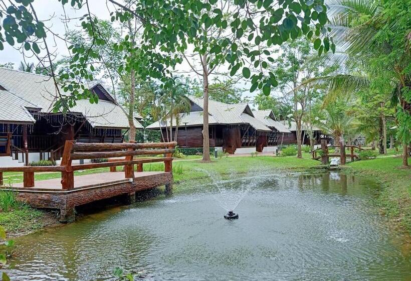 Nan Bluesky Resort And Spa