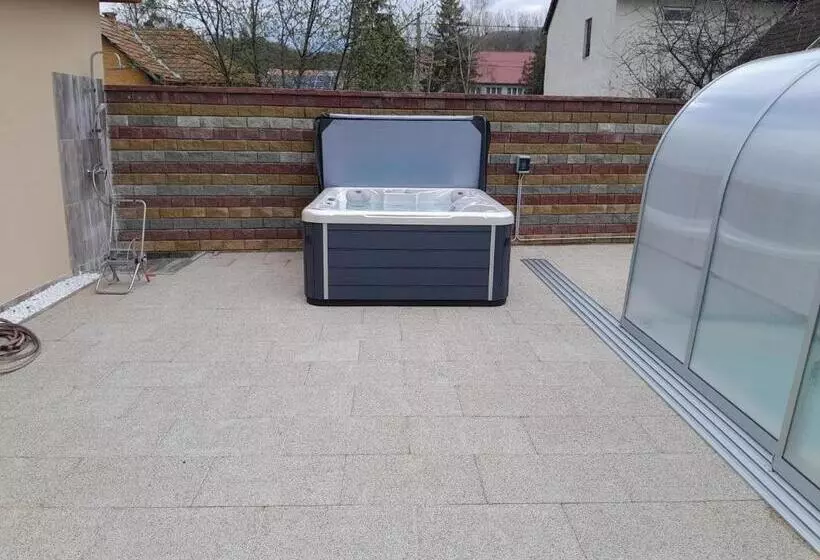 Majatalo Kincsem Vendégház