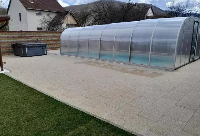 Majatalo Kincsem Vendégház