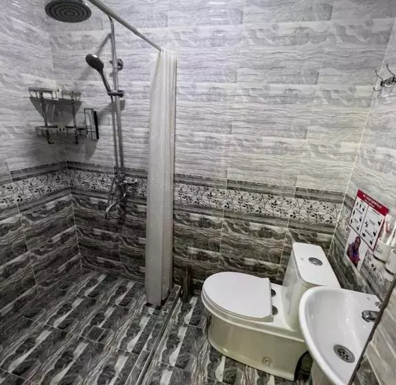 Majatalo Lazgo Castello