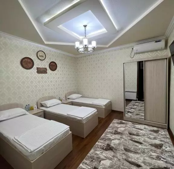 Majatalo Lazgo Castello