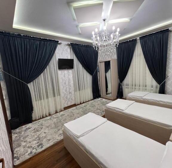 Pensão Lazgo Castello