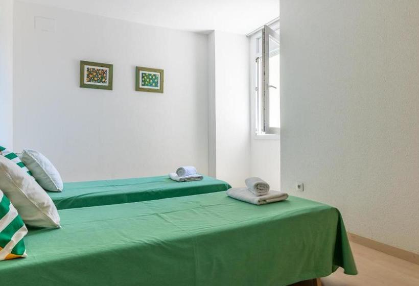 Apartaments Bt Port Canigó