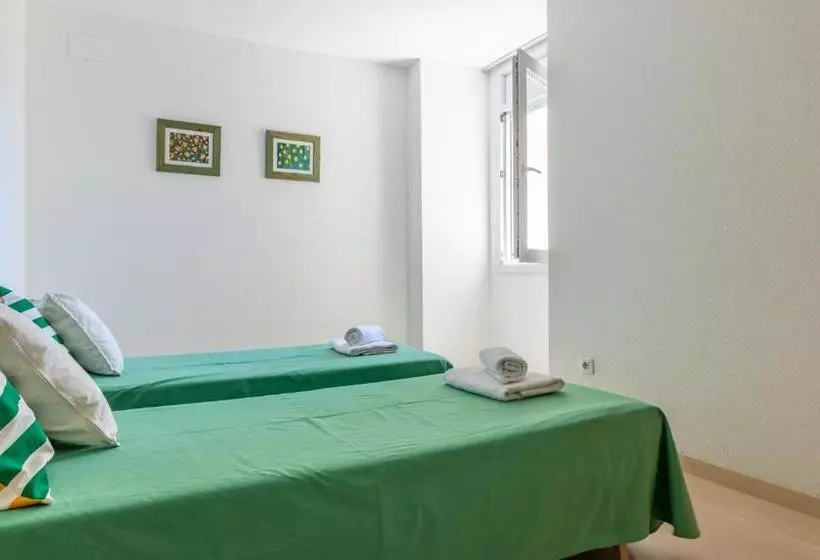 Apartaments Bt Port Canigó