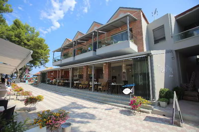 Flegra Beach Boutique