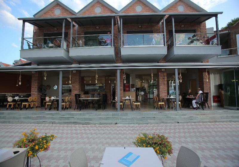 Flegra Beach Boutique