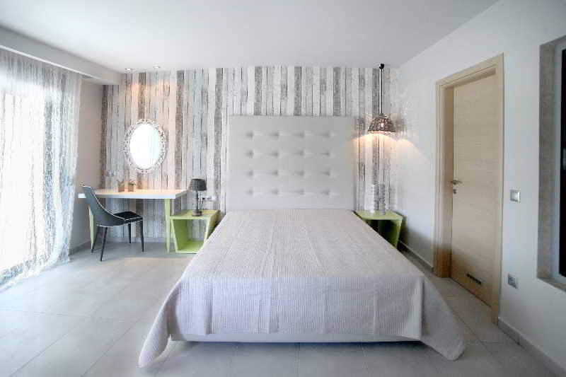 Flegra Beach Boutique