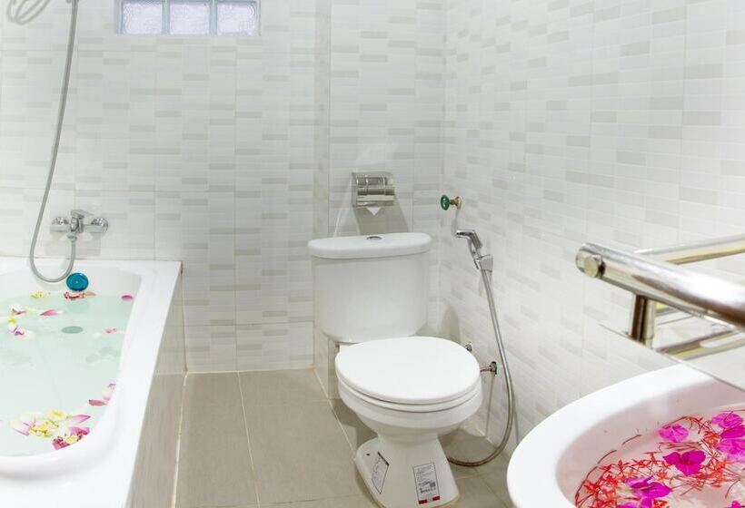 فندق Angkor Empire Boutique