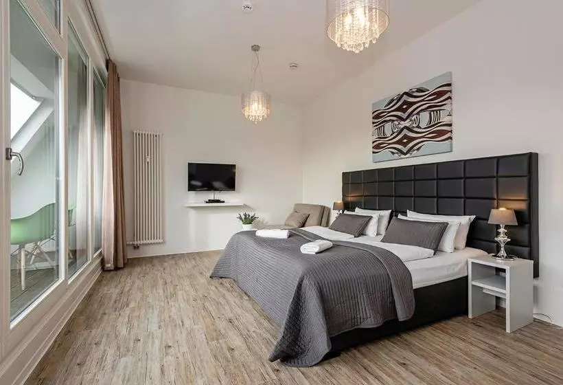 هتل Apartments Rosenthal Residence