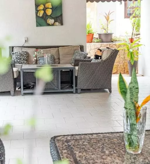 فندق Cañada Internacional