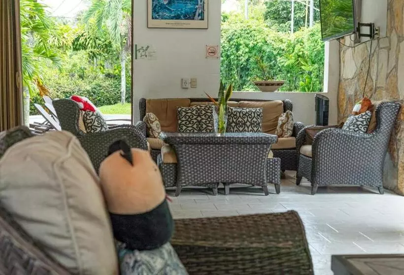 فندق Cañada Internacional