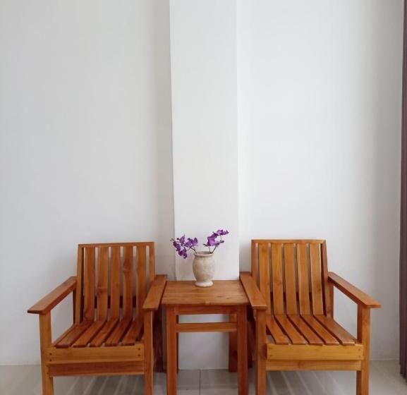 فندق Central Inn Senggigi