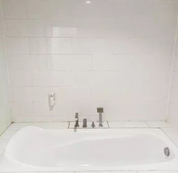 Отель Central Inn Senggigi