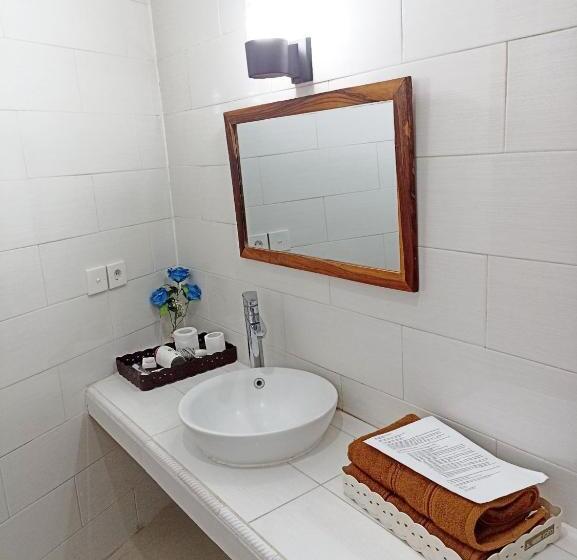 فندق Central Inn Senggigi