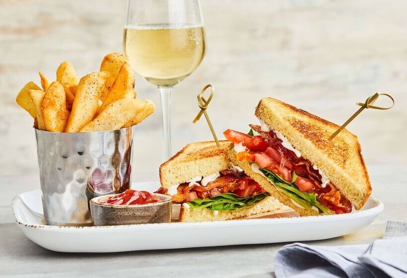 Отель Courtyard By Marriott Dallas Plano/the Colony