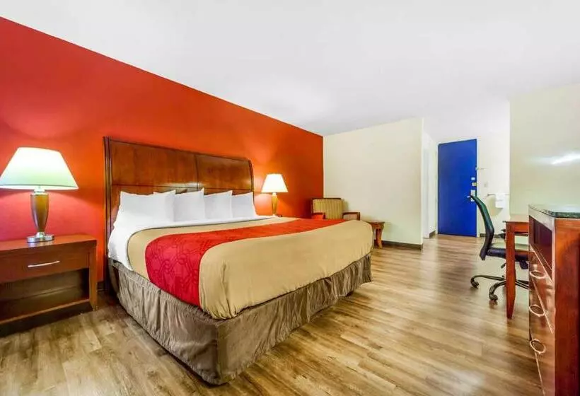 Отель Econo Lodge Inn & Suites Brookings