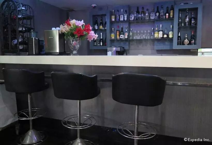 ホテル Elegant Circle Inn