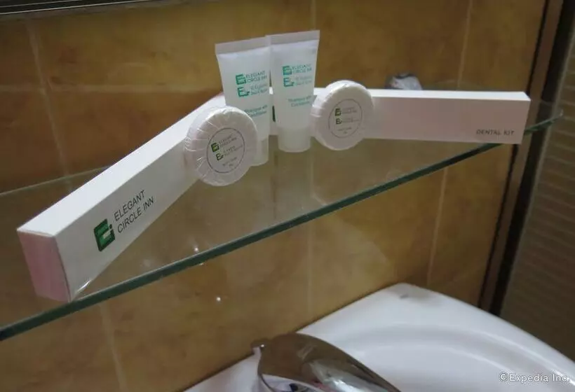 ホテル Elegant Circle Inn