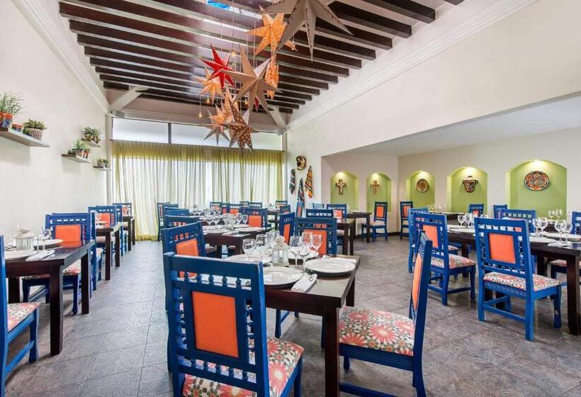 Otel Emotions by Hodelpa Juan Dolio - All Inclusive