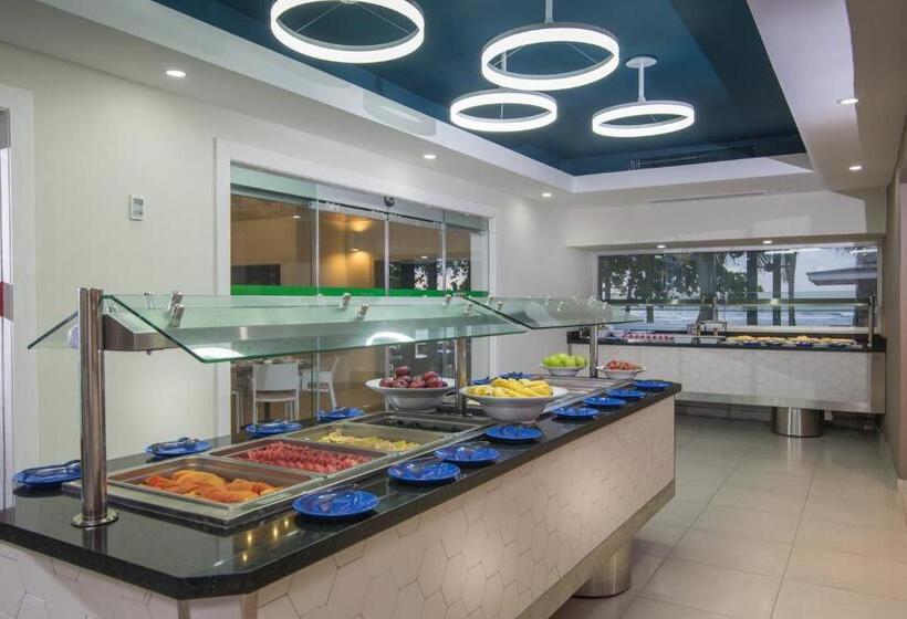 Otel Emotions by Hodelpa Juan Dolio - All Inclusive